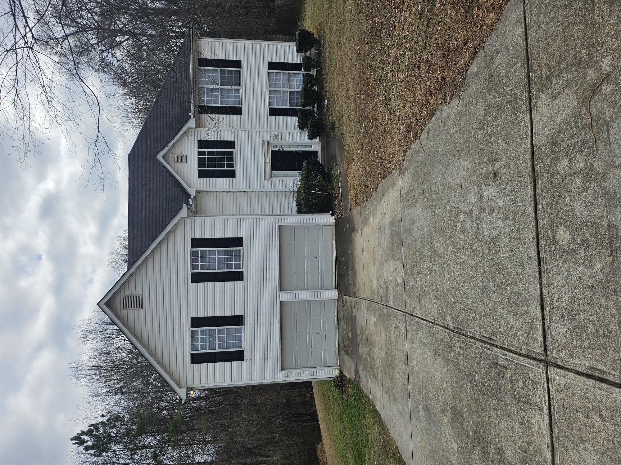 49 Diana Ct